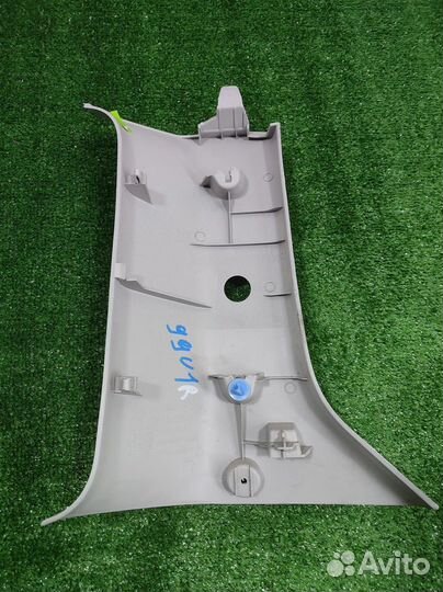 Обшивка правой стойки Peugeot Partner B9 2014