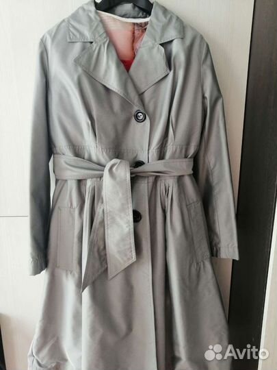 Плащ женский 48