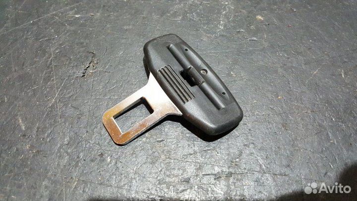 Заглушка ремня безопасности Porsche Cayenne 955