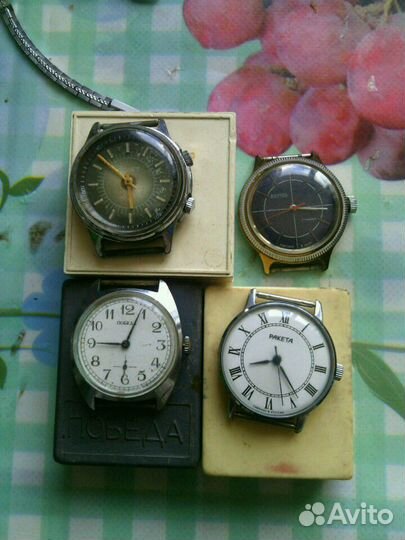 Часы механические,советские