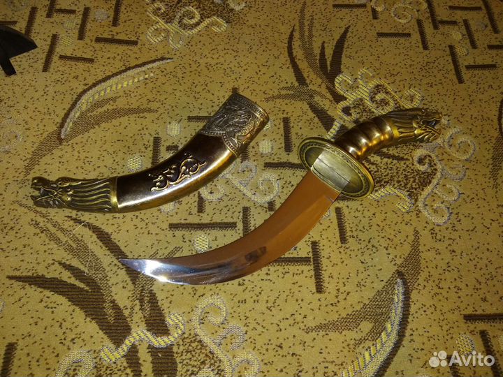 Нож восточный сувенирный с подставкой