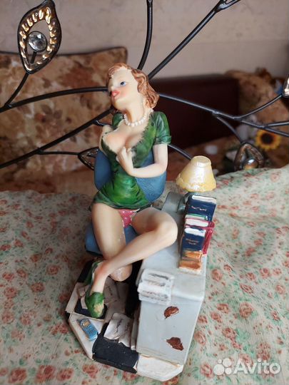 Статуэтки, фривольные статуэтки