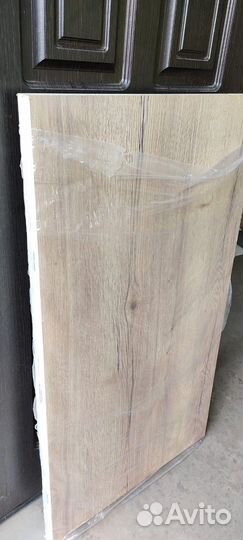 Столешницы разного размера и разных цветов