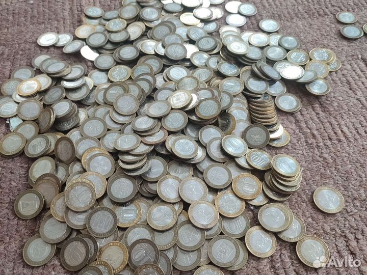 Монеты юбилейные 10рублей