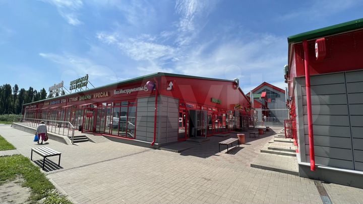 Здание, 1200 м²