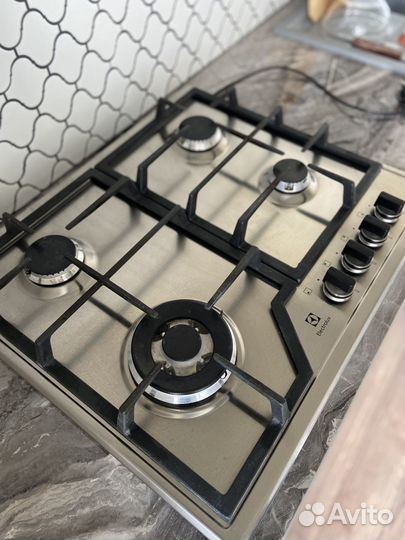 Газовая варочная поверхность Electrolux GPE363MX