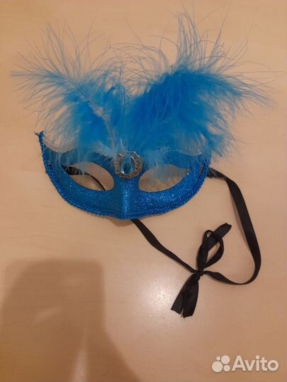 Маска карнавальная