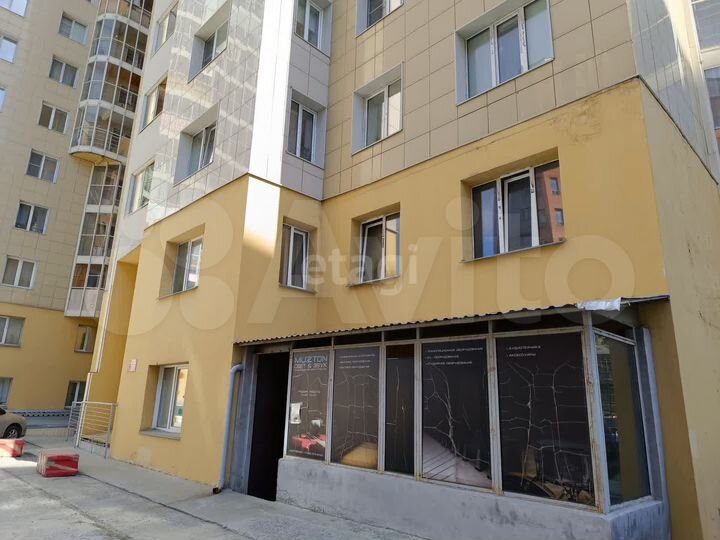 Продам офисное помещение, 100.8 м²