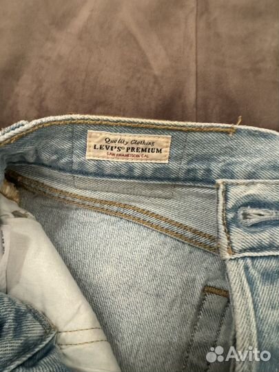 Джинсы levis