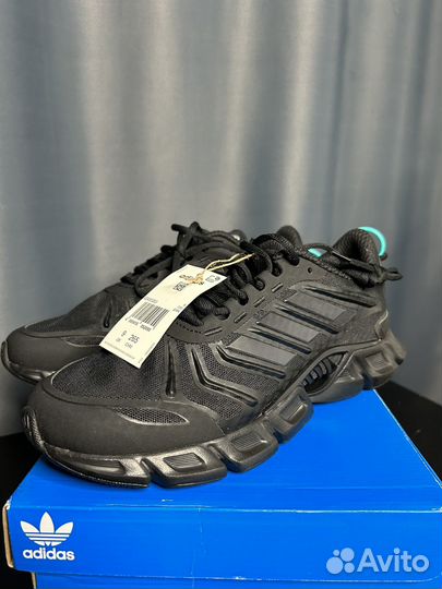 Кроссовки adidas Climacool