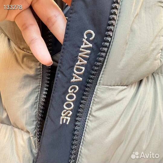 Пуховик canada goose оригинальная качество