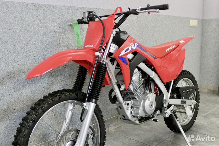 Новый мотоцикл honda CRF125F