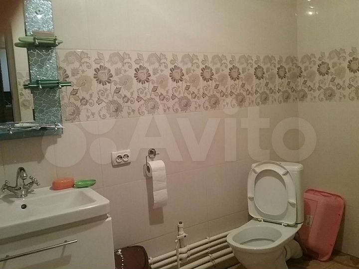 3-к. квартира, 107 м², 1/3 эт.