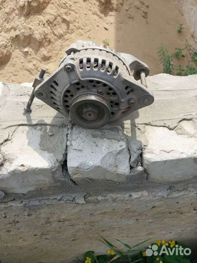 Генератор mazda 626