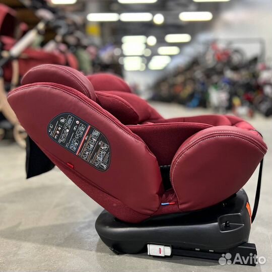 Новое автокресло 0-36 isofix 360 градусов бордовое