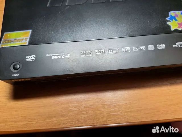 DVD-BBK DV 214 SI (бар Озон)