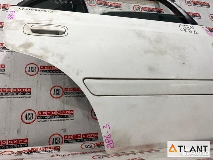 Дверь задний правый toyota carina