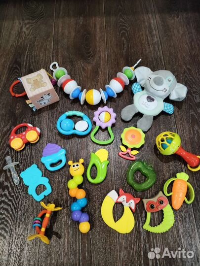 Игрушки погремушки пакетом