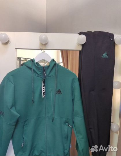 Спортивный костюм adidas terrex