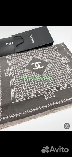 Шикарный палантин Chanel