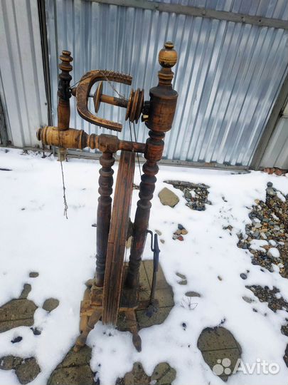 Прялка деревянная старинная