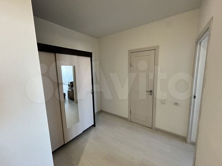 1-к. апартаменты, 42 м², 8/9 эт.