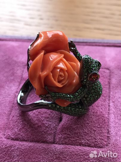 Кольцо коралл Wendy Yue Diamond Tree