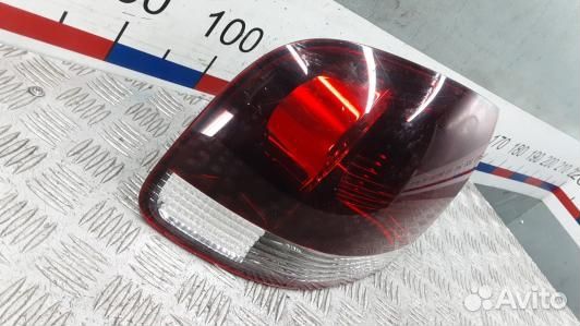 Фонарь задний левый volkswagen touareg 7L (EEA10MX