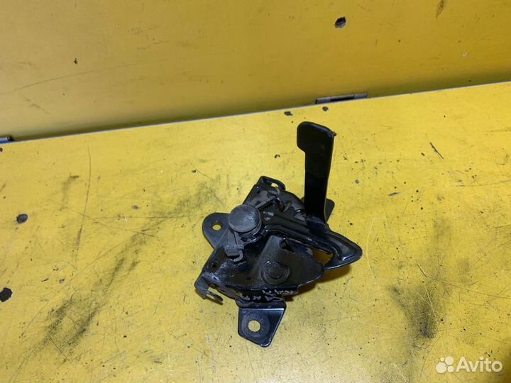 Замок капота Hyundai Santa Fe 2006-2012