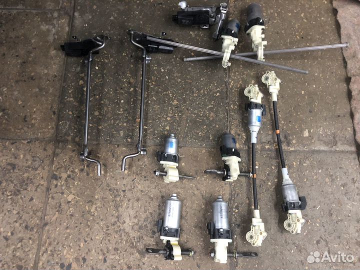 Моторчик сиденья Land Cruiser 200 Lexus LX-570