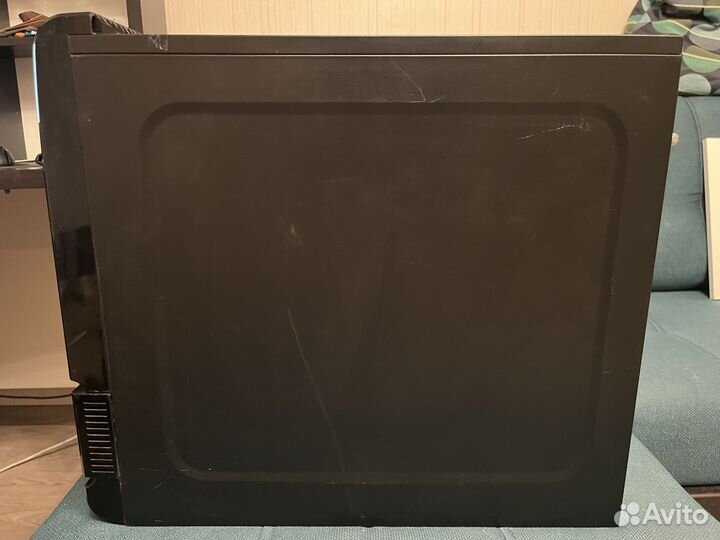 Компьютер Intel Q9650, GeForce 210, DDR3 4 Гб