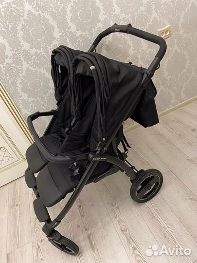 Коляска для двойни погодок Peg Perego Book for two