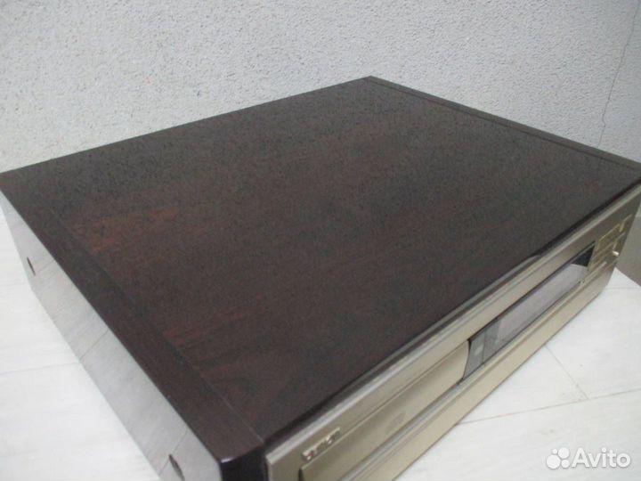 CD Проигрыватель Denon DCD-3500RG