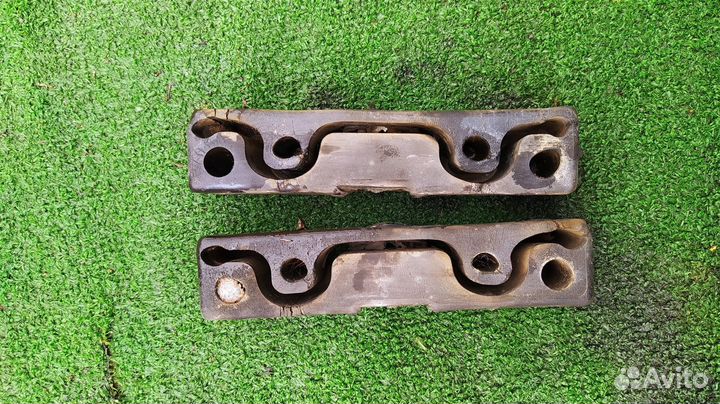 Крепление глушителя Ford Expedition 1 XLT vagon