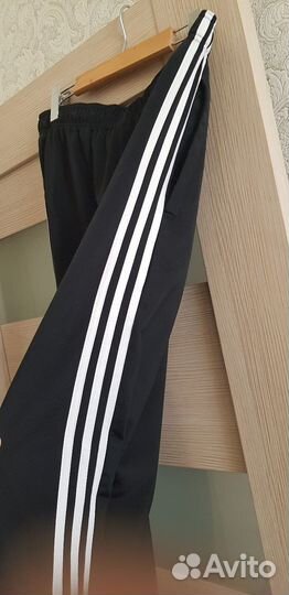 Спортивные штаны Adidas