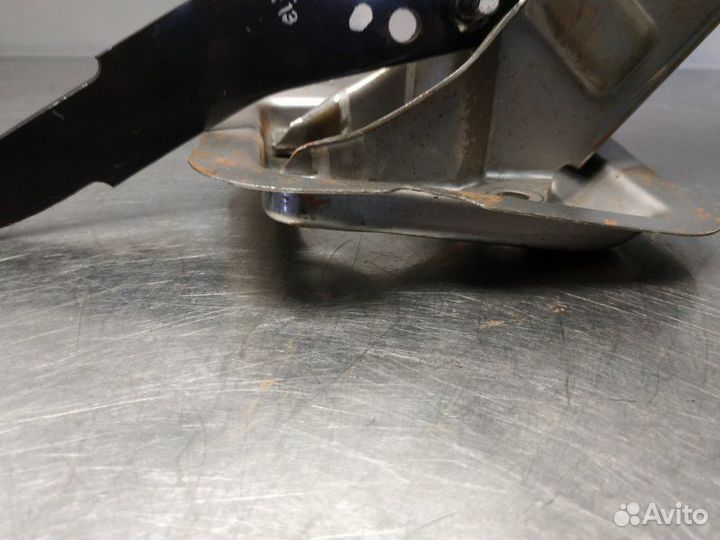 Педаль тормоза Mitsubishi Outlander CU5W 4G69 2004