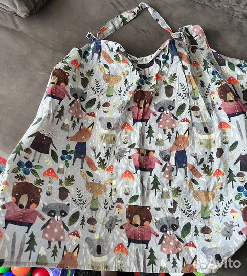 Накидка для кормления