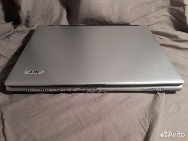 Ноутбук acer Windows 7