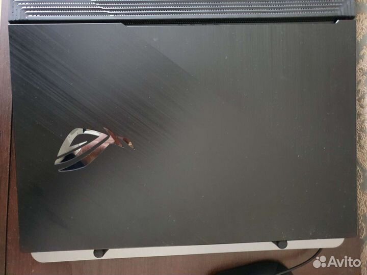 Топовый игровой ноутбук Asus rog strix