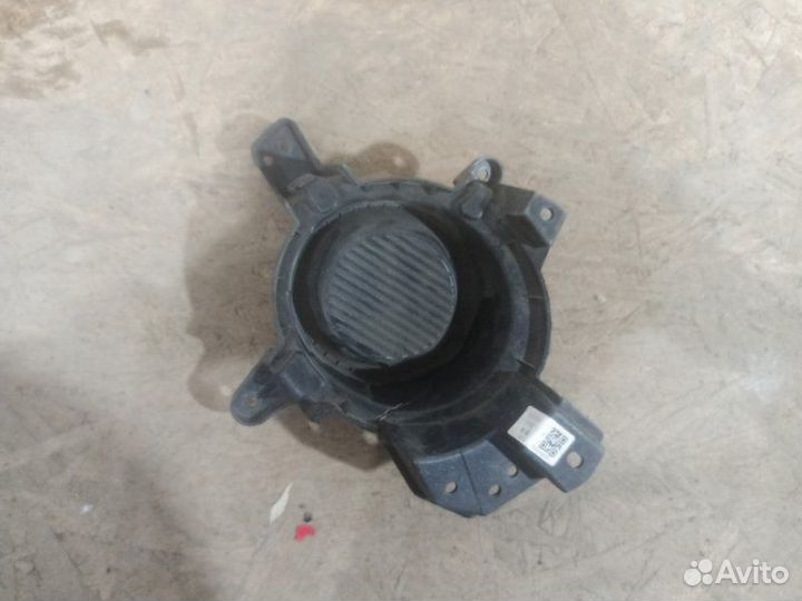 Накладка на туманку передняя левая Kia Soul 2 2016