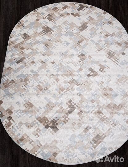 Ковер овальный новый