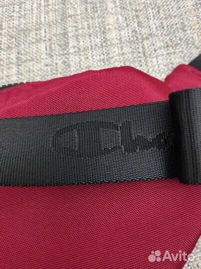 Сумка поясная Champion Classic Logo Red (Оригинал)