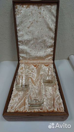 Коробка-шкатулка подарочная на 3 бутылки