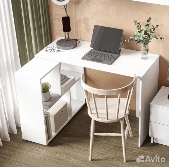 Новые универсальные письменные столы. Цвет: белый