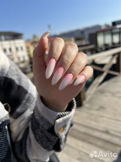 Мастер маникюра педикюра