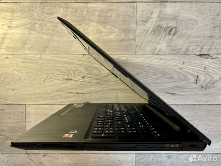 Хороший Lenovo 4ядро+Radeon R4+8gb+SSD120