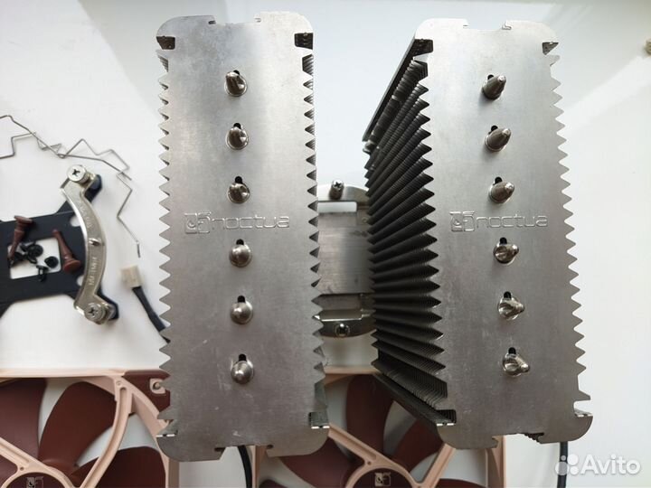 Noctua NH-D14 с 2 NF-A14 FLX + крепеж 1700 сокета