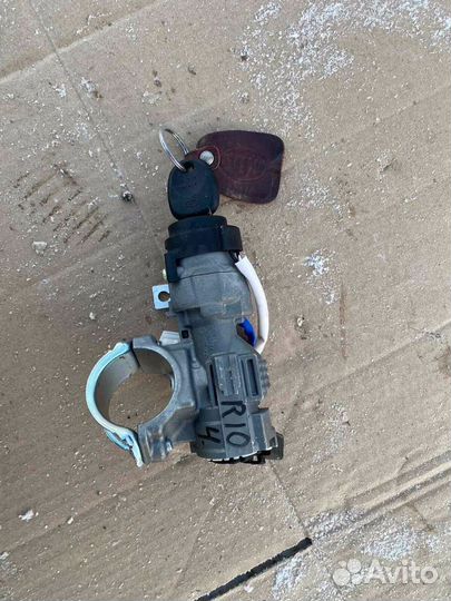 Замок зажигания Kia rio 4 FB Solaris 2