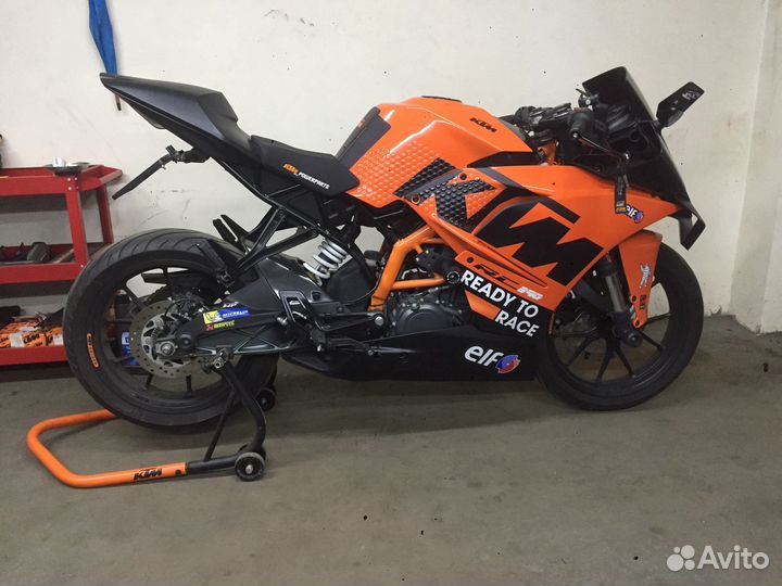 Продам мотоцикл KTM rc390