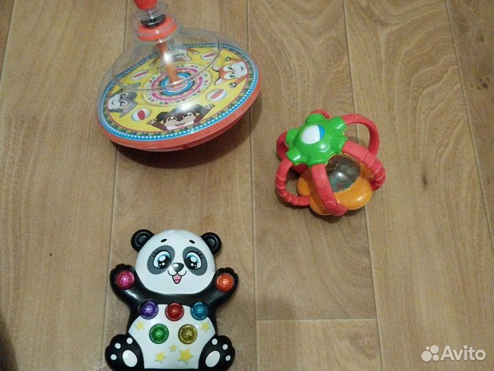 Игрушки для малышей пакетом